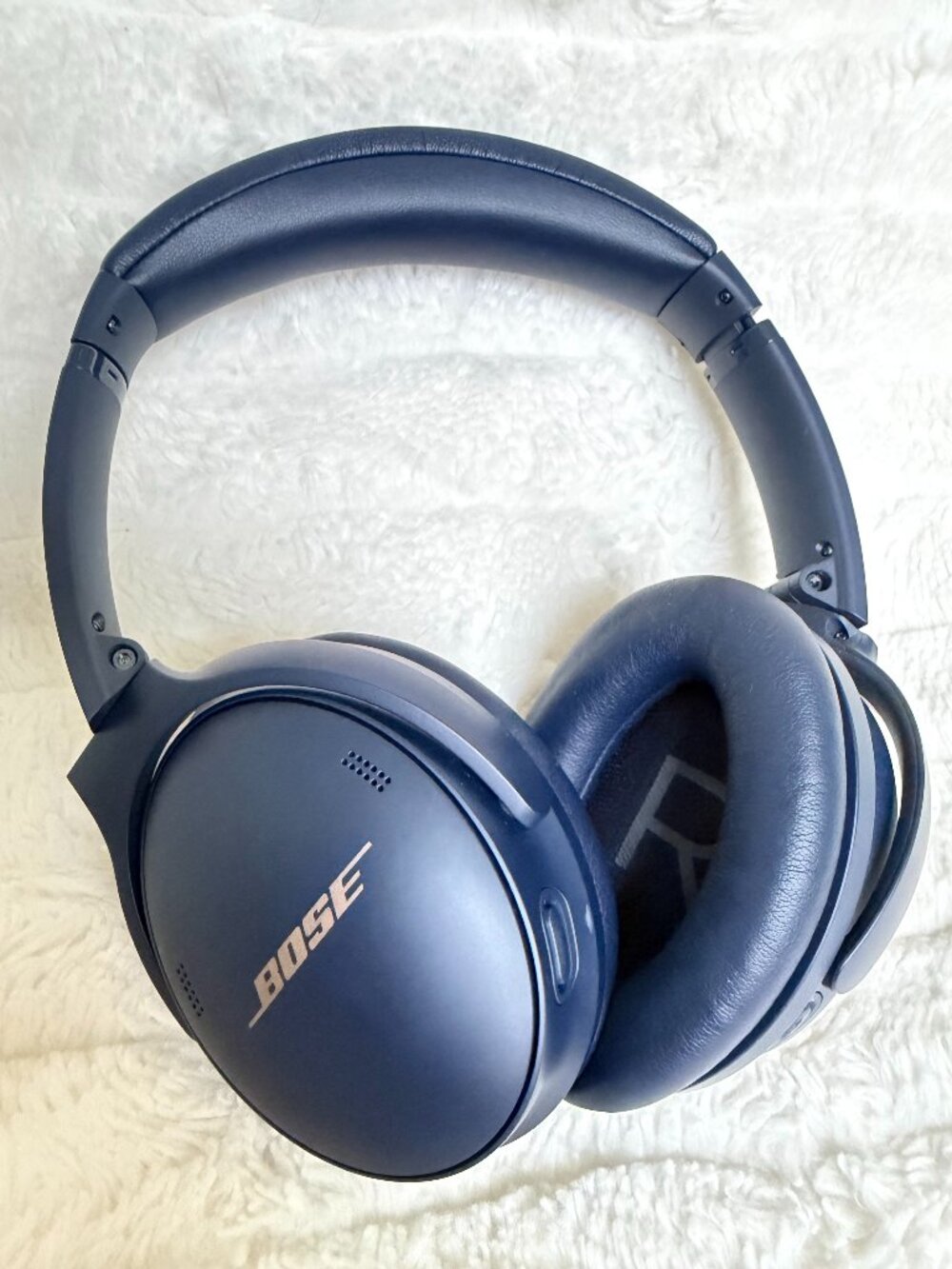 Bose QuietComfort 45 QC45 Wireless Noise Cancelling Headphones + Charger